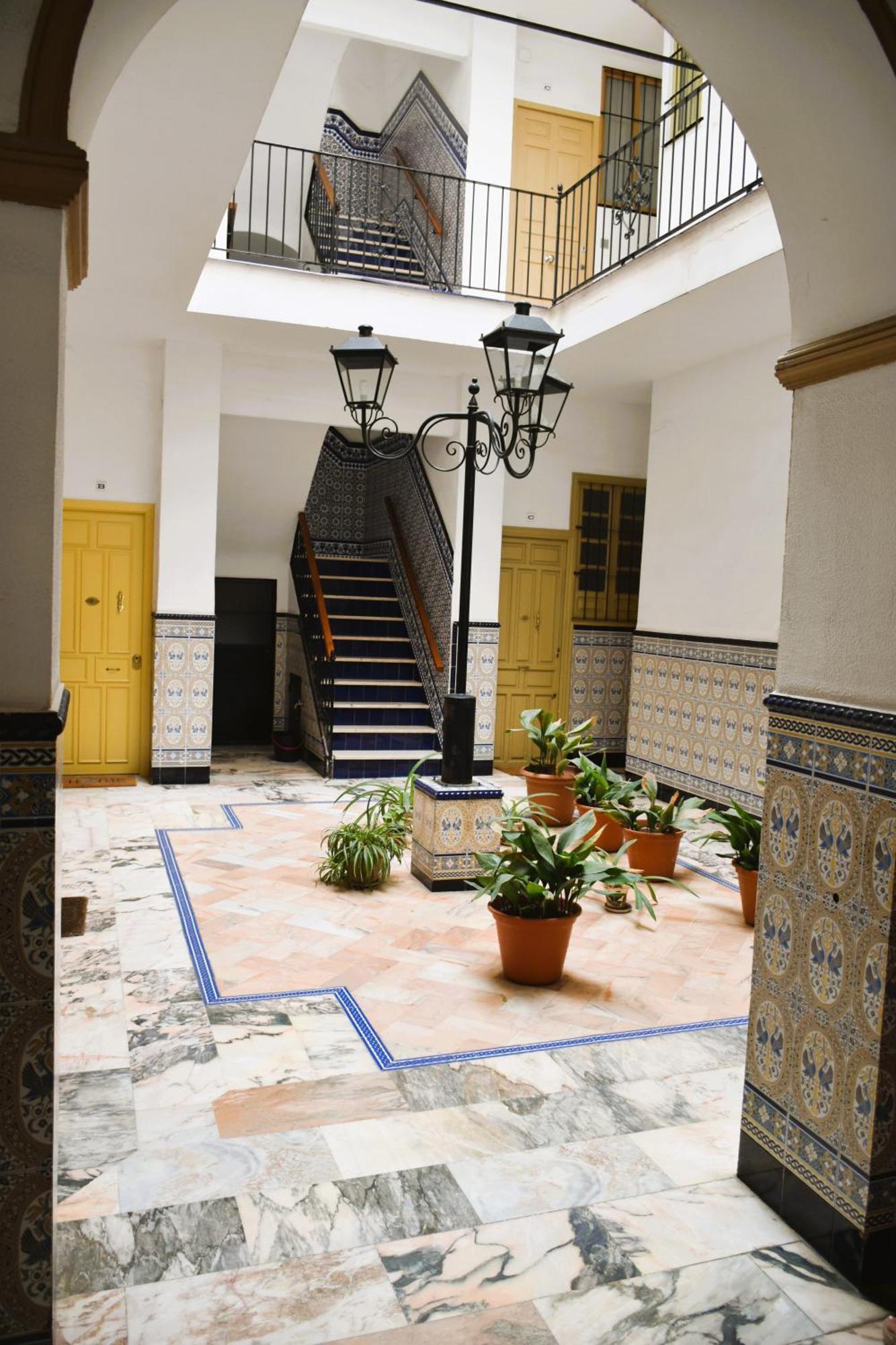Апартаменты Puerta Carmona Севилья Экстерьер фото